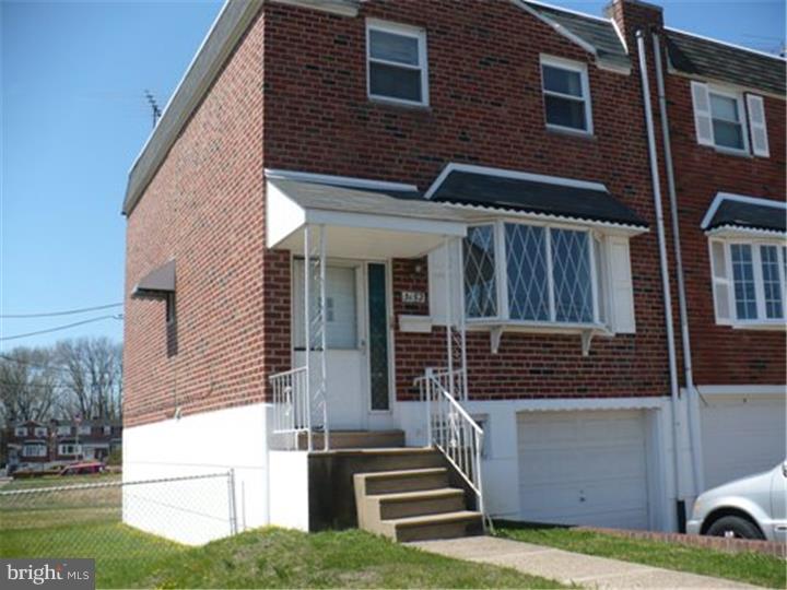 3152 Belgreen Road Philadelphia, PA 19154 - Photo 2 of 4 Exterior Front