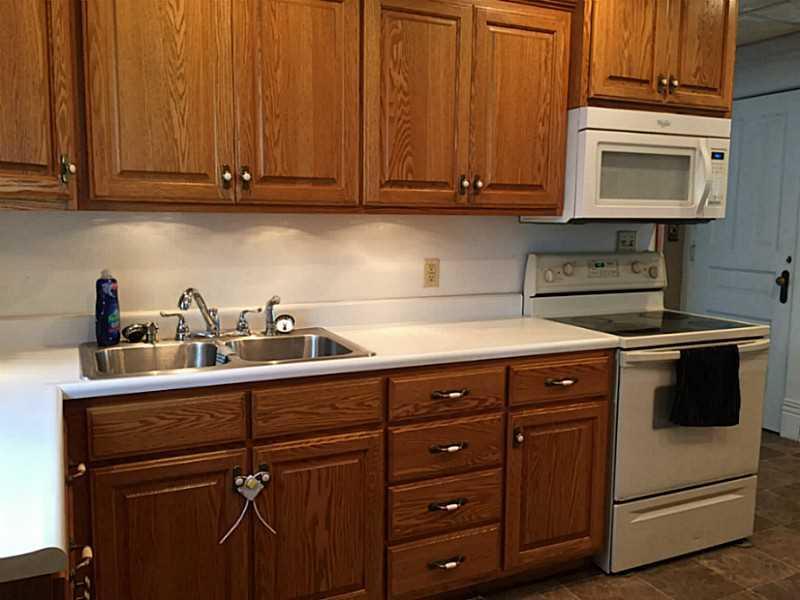 325 South Main Street Mendon, OH 45862 - Photo 5 of 25