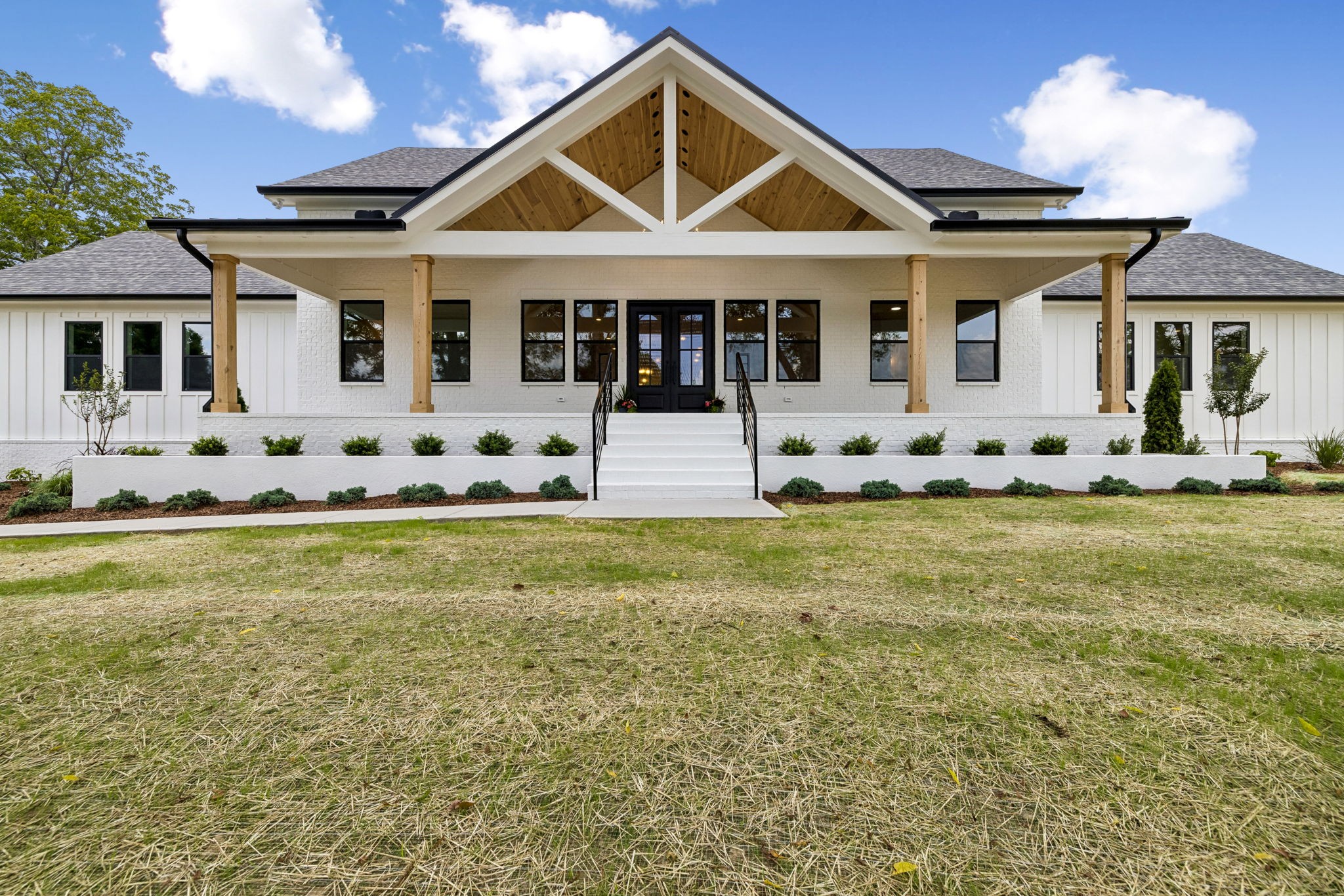 2472 Taylor Road Columbia, TN 38401 - Photo 1 of 100 Gallery Image 1