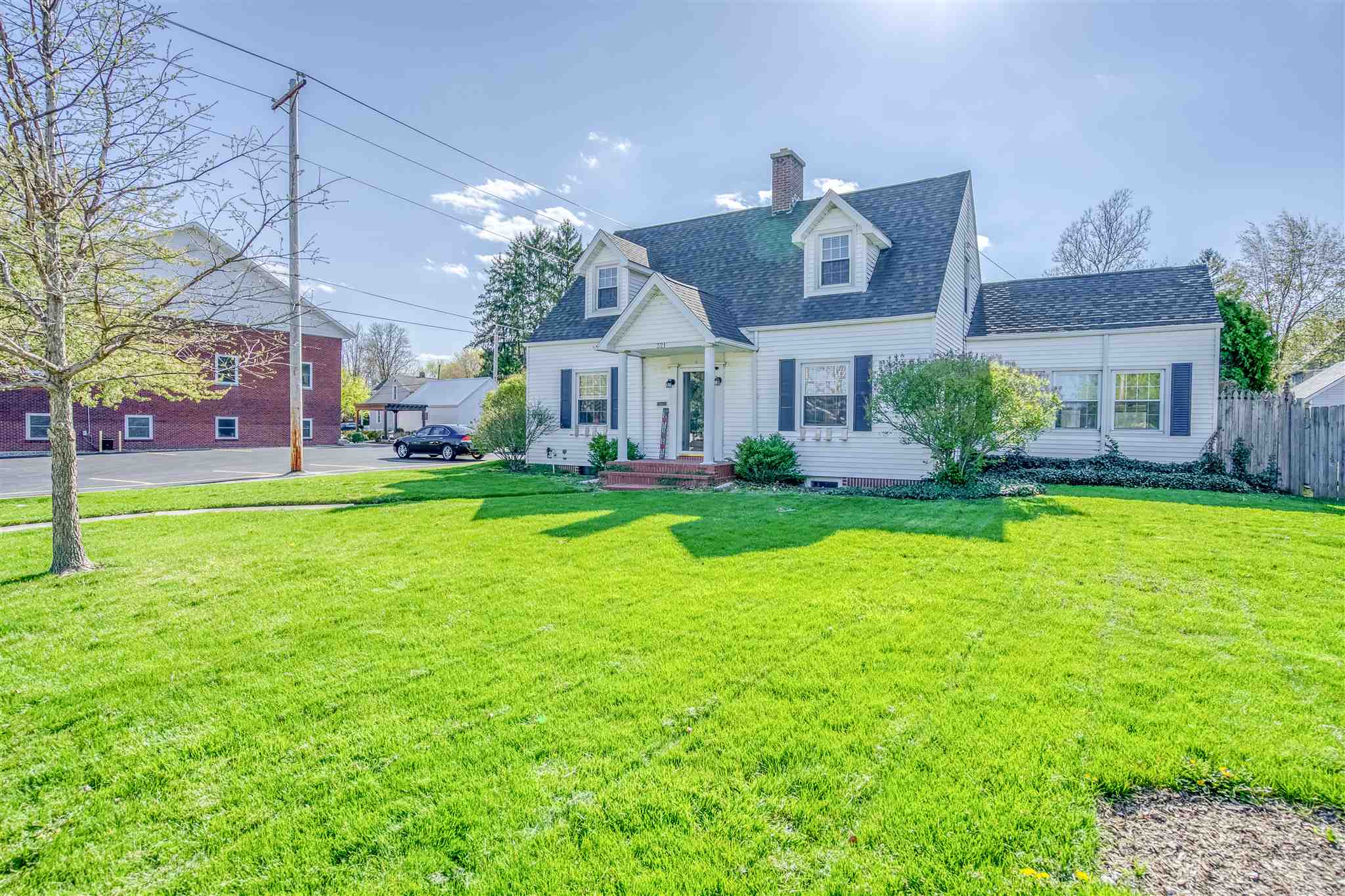 321 North 3rd Street Decatur, IN 46733 - Photo 1 of 36