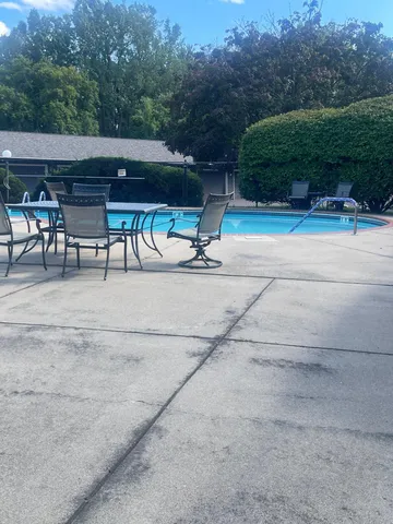 $85,000 | 10113 West 34th Street, Unit 338, Hopkins, MN 55305