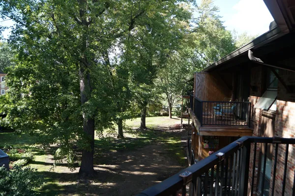 $75,000 | 10113 West 34th Street, Unit 338, Hopkins, MN 55305