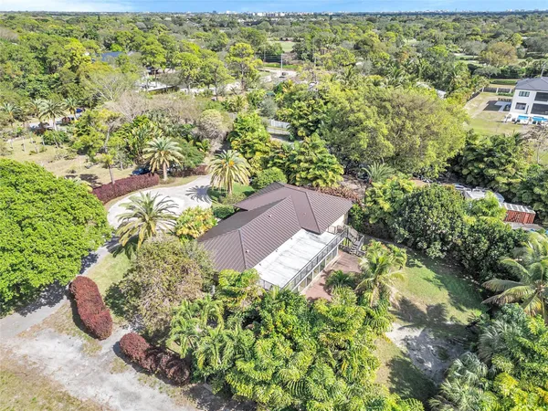 $4,495,000 | 4000 Northwest 74th Street, Coconut Creek, FL 33073