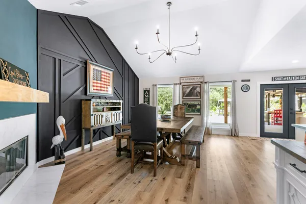 $1,095,000 | 40418 Rolling Forest Drive, Magnolia, TX 77354