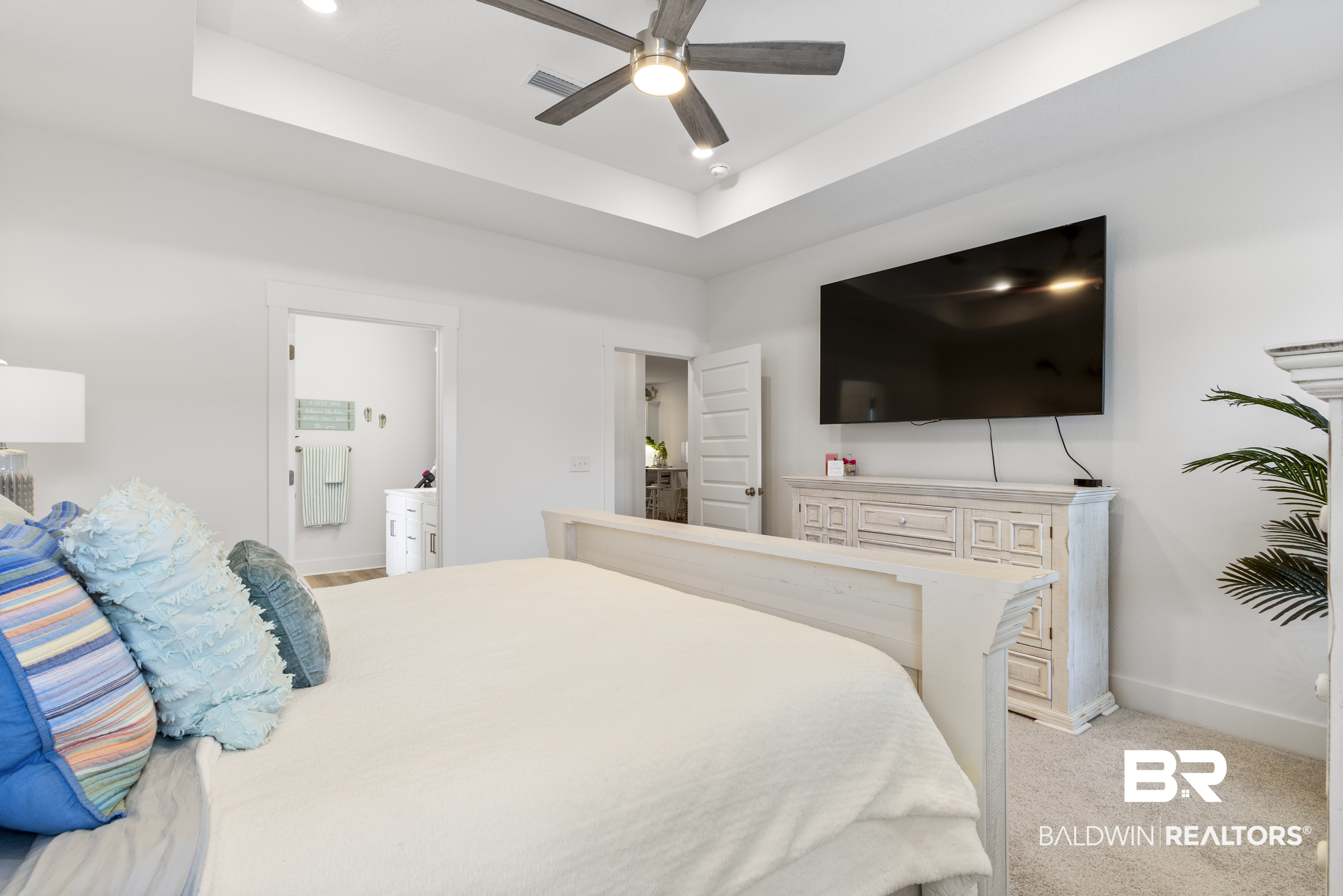 9843 Willet Way Foley, AL 36535 - Photo 15 of 35 Primary Bedroom