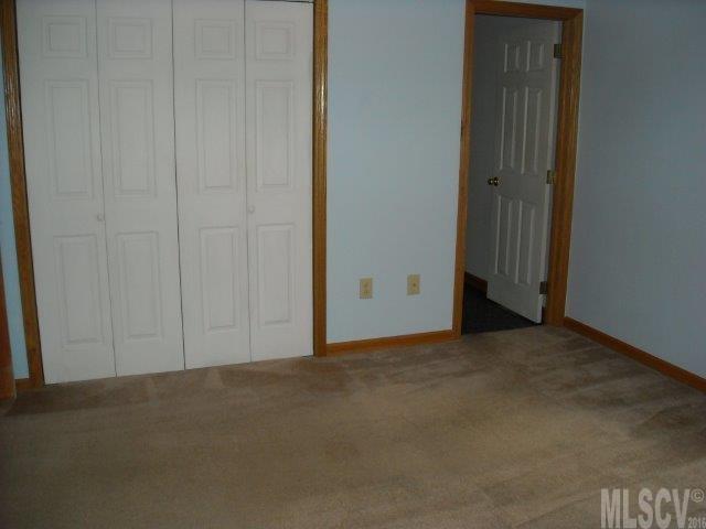 9383 Costner Road Hickory, NC 28602 - Photo 9 of 19 Gallery Image 9