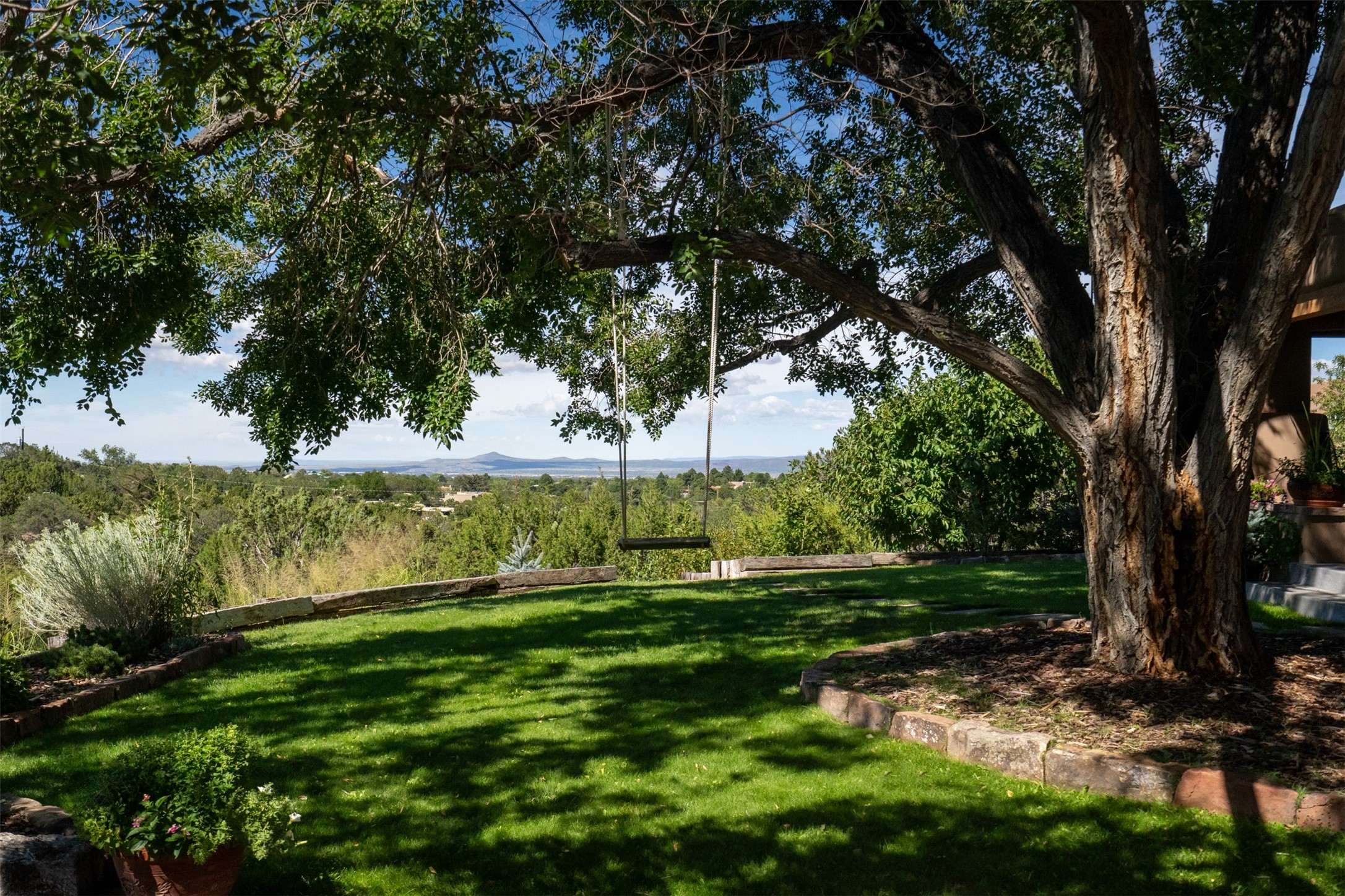 1314 Madrid Road Santa Fe, NM 87505 - Photo 45 of 74