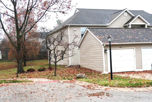 $299,900 | 1631 Weatherstone Drive, Ann Arbor, MI 48108