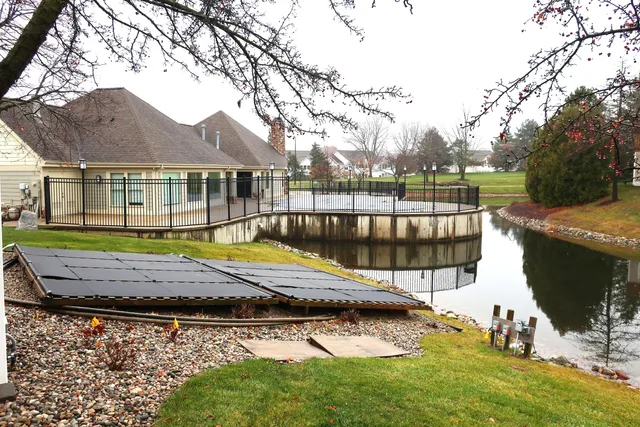 $299,900 | 1631 Weatherstone Drive, Ann Arbor, MI 48108