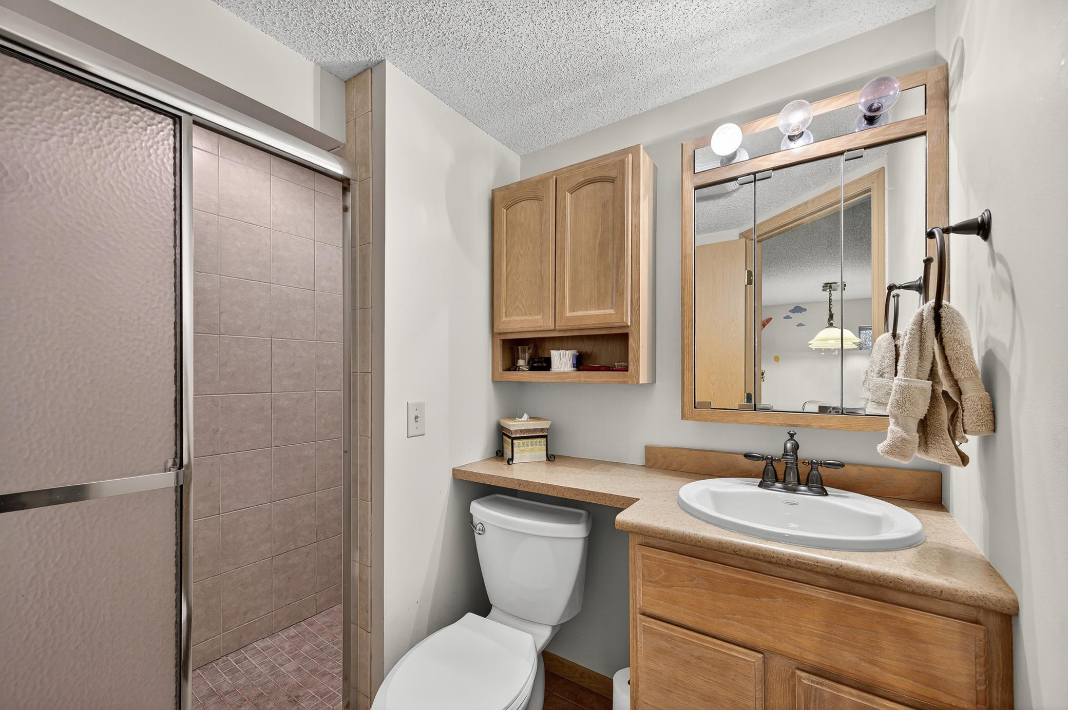 5512 Hillside Court Edina, MN 55439 - Photo 66 of 98