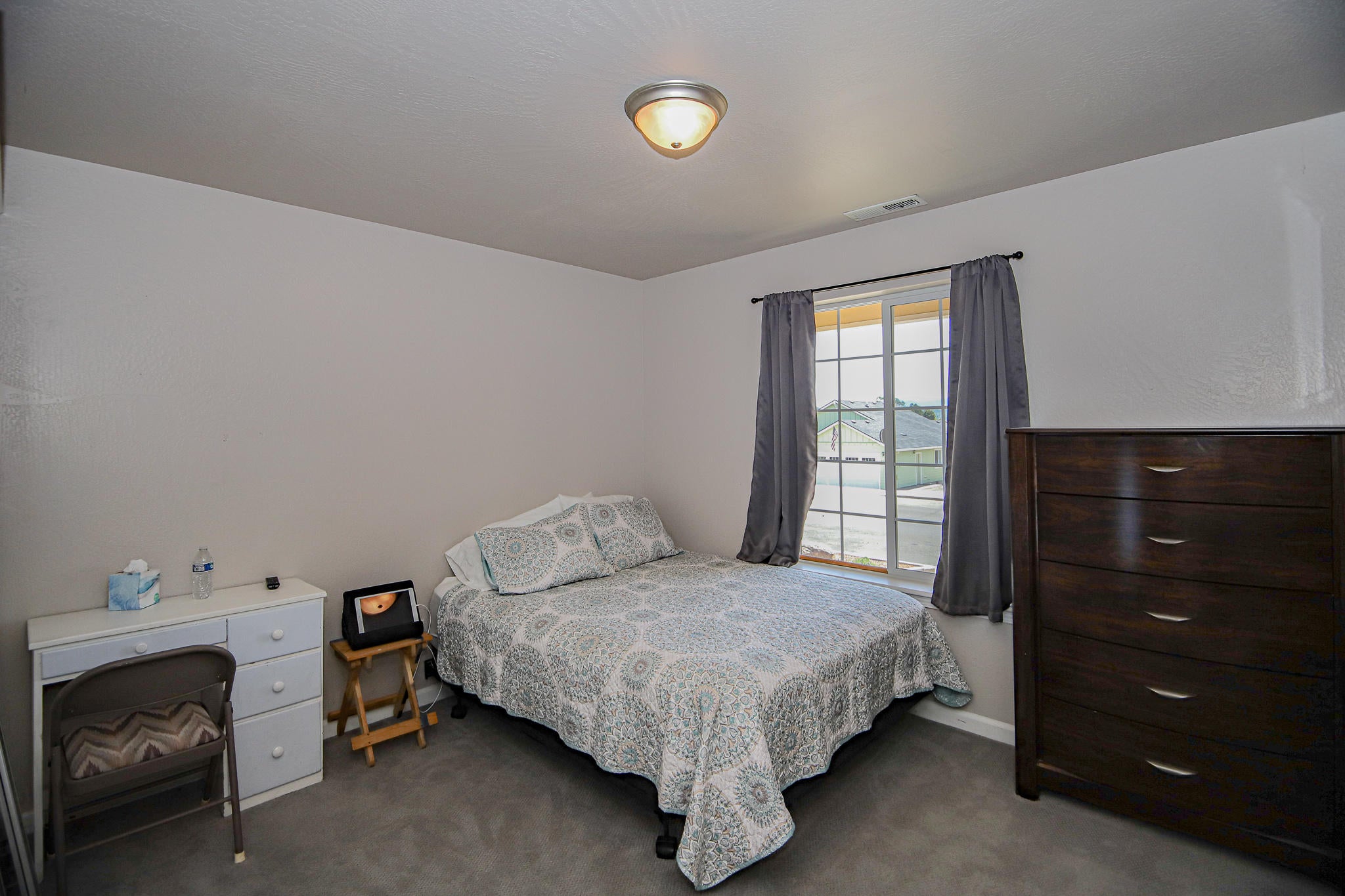 623 Barton Road Eagle Point, OR 97524 - Photo 20 of 28 16