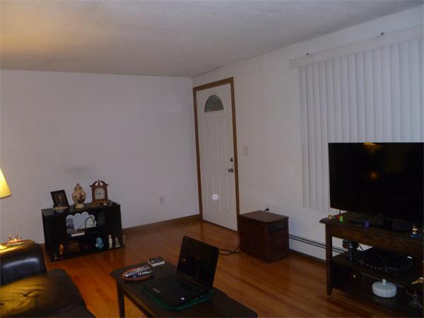 25 Allen Park Road Springfield, MA 01118 - Photo 8 of 10