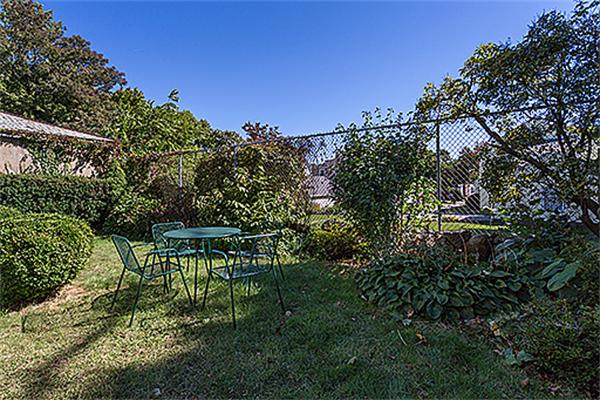 49 Chester Road, Unit 2 Belmont, MA 02478 - Photo 17 of 18 Gallery Image 17