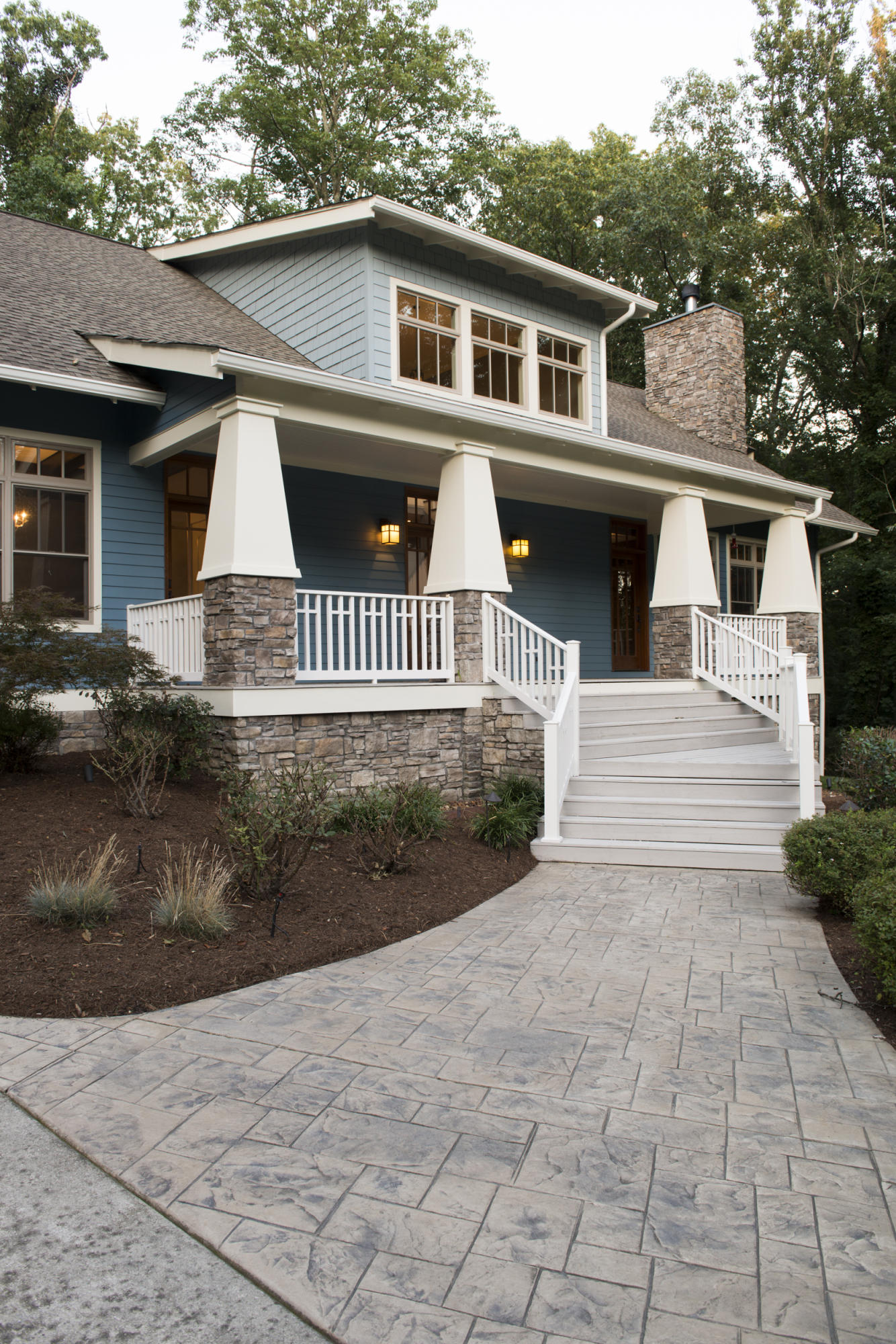 781 Berry Spring Path Signal Mountain, TN 37377 - Photo 3 of 49 HuckleberryGrove_lrg-50