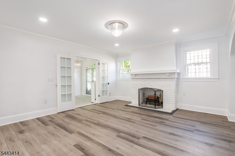 57 Goldsmith Avenue Newark, NJ 07112 - Photo 8 of 29