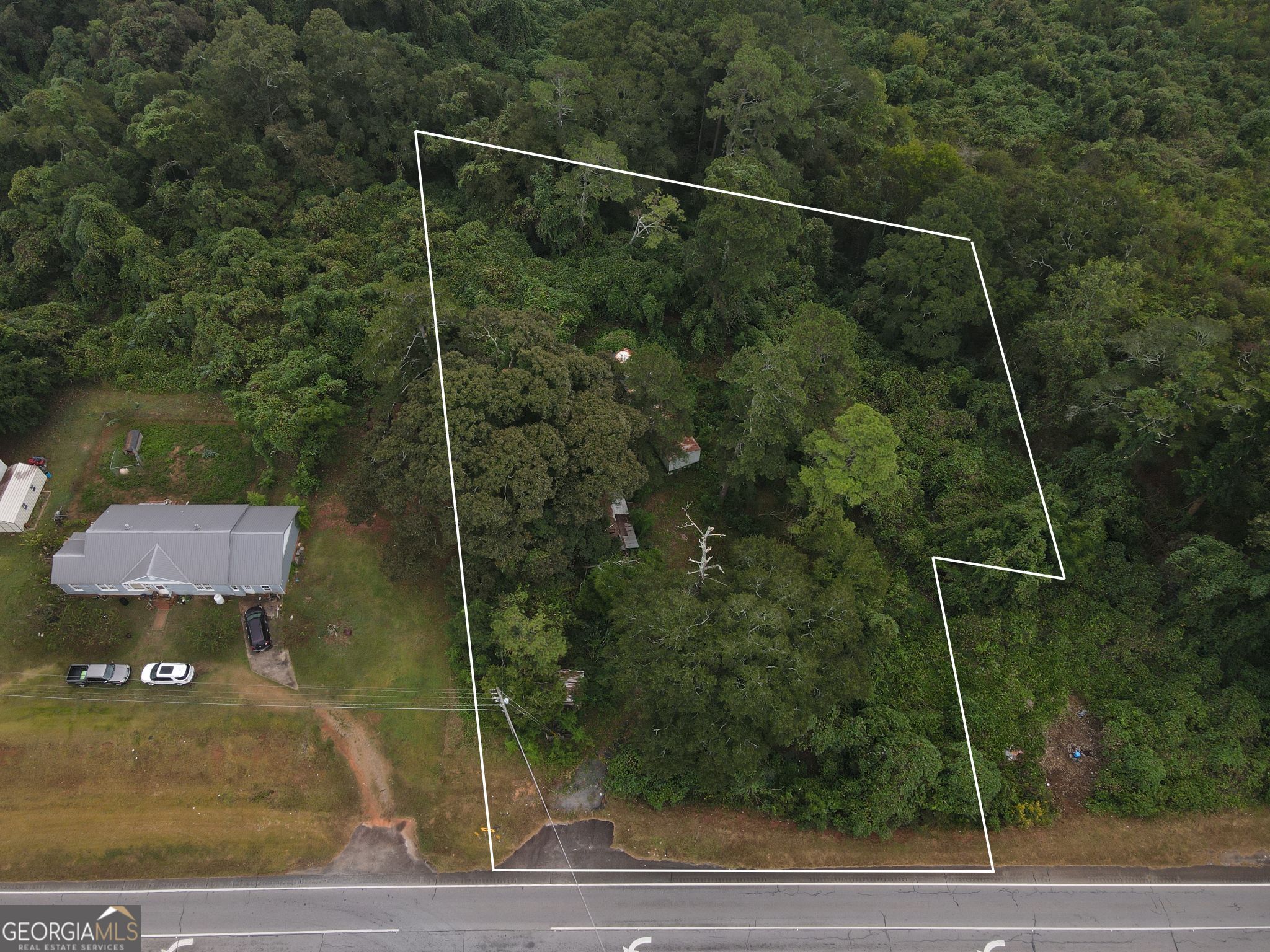 a view of a bathroom