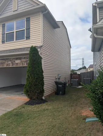 $2,150 | 212 Werninger Court, Greer, SC 29650
