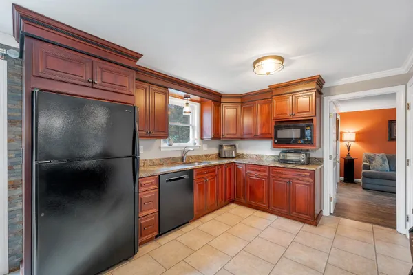 $550,000 | 55 Trask Side Road, Alton, NH 03810