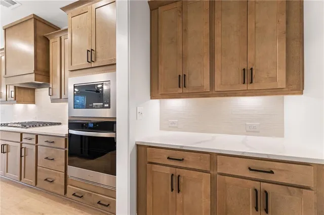 a view of walk in closet