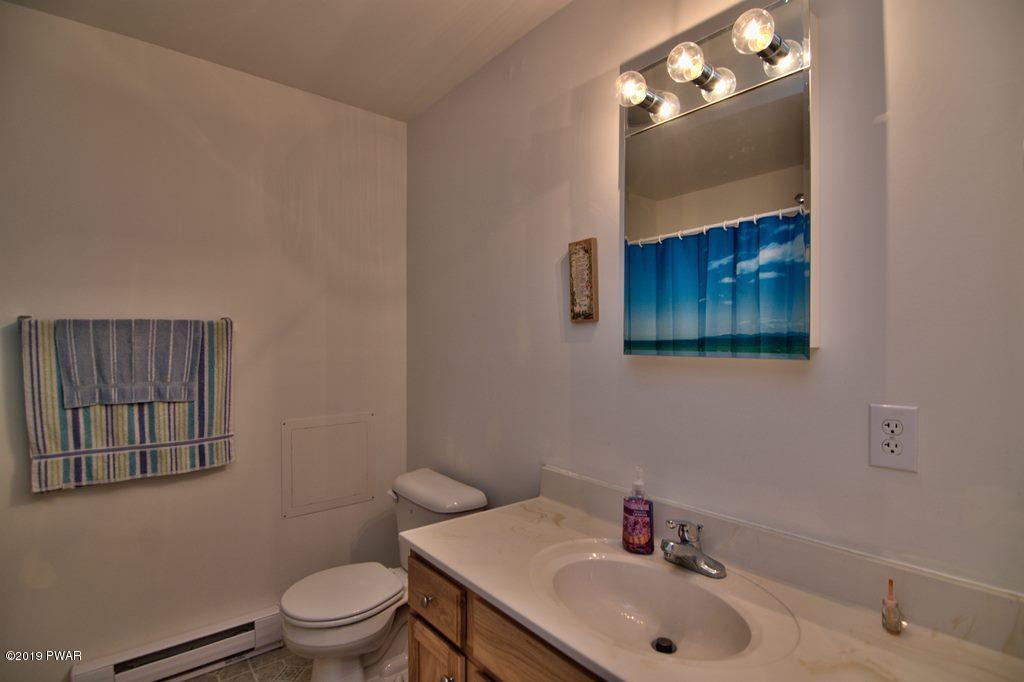 4337 Wedge Road Lake Ariel, PA 18436 - Photo 35 of 48 Bath
