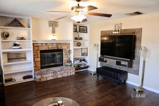 1101 Amie Court Ridgecrest, CA 93555 - Photo 6 of 24