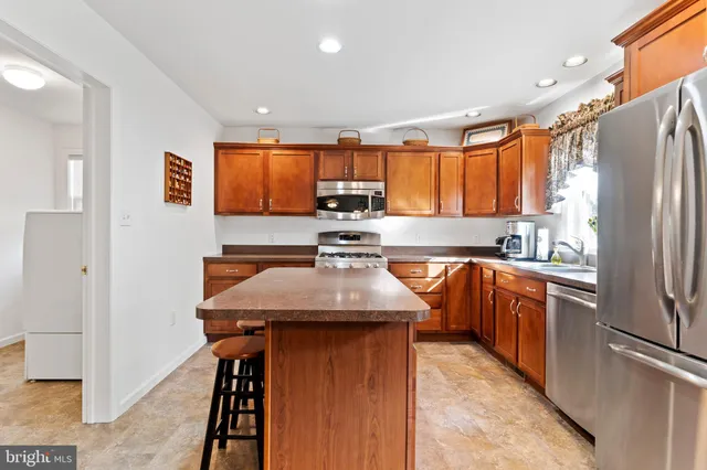 $489,900 | 657 Hamaker Road, Manheim, PA 17545