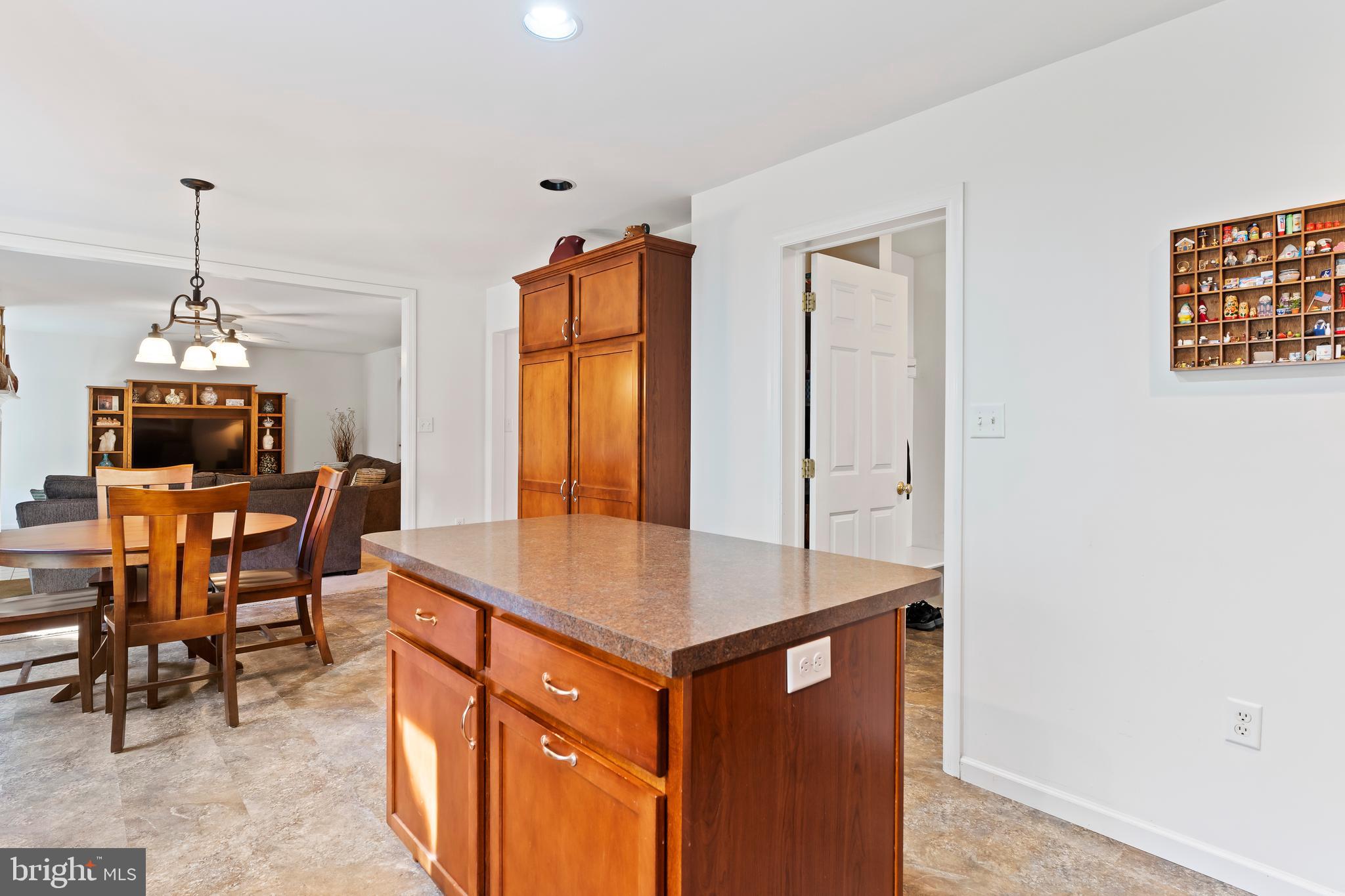 657 Hamaker Road Manheim, PA 17545 - Photo 21 of 41