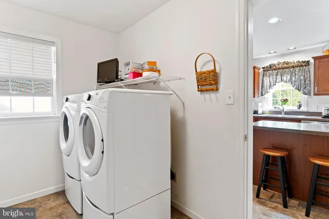 $489,900 | 657 Hamaker Road, Manheim, PA 17545