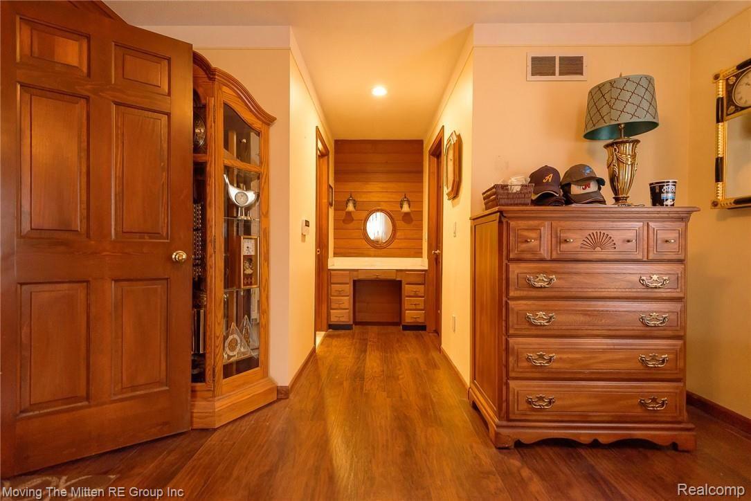 13533 Briar Hill Road Carleton, MI 48117 - Photo 25 of 62 13533_briar_hill-15.jpg