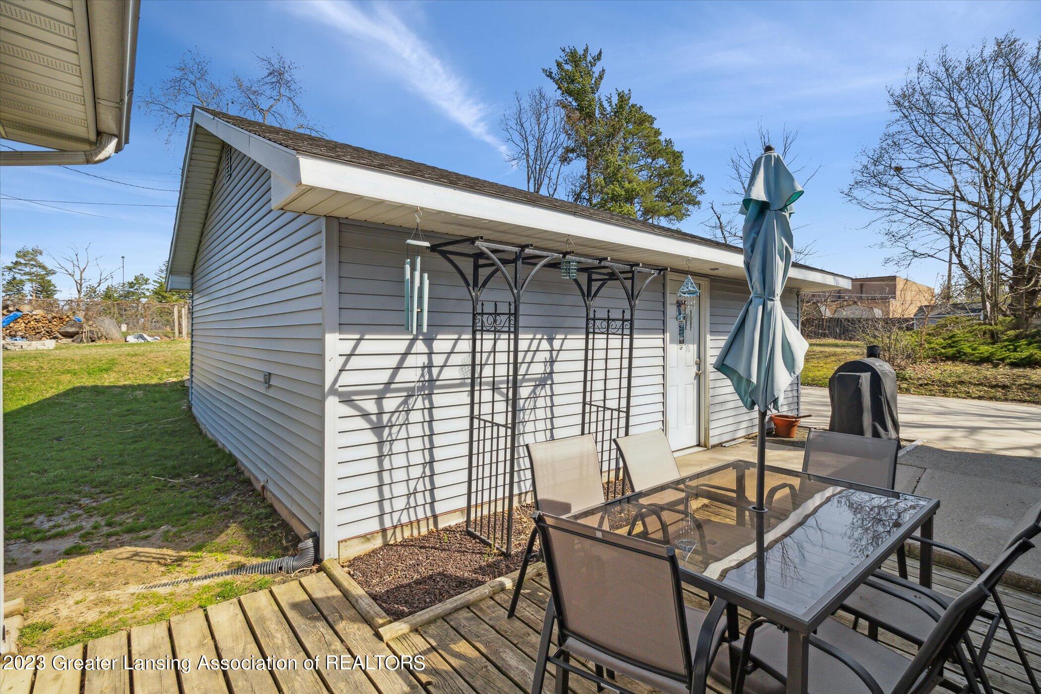 750 Dryer Farm Road Lansing, MI 48917 - Photo 37 of 43 42-750-Dryer-Farm-Rd-Lansing-MI-48917-Wi