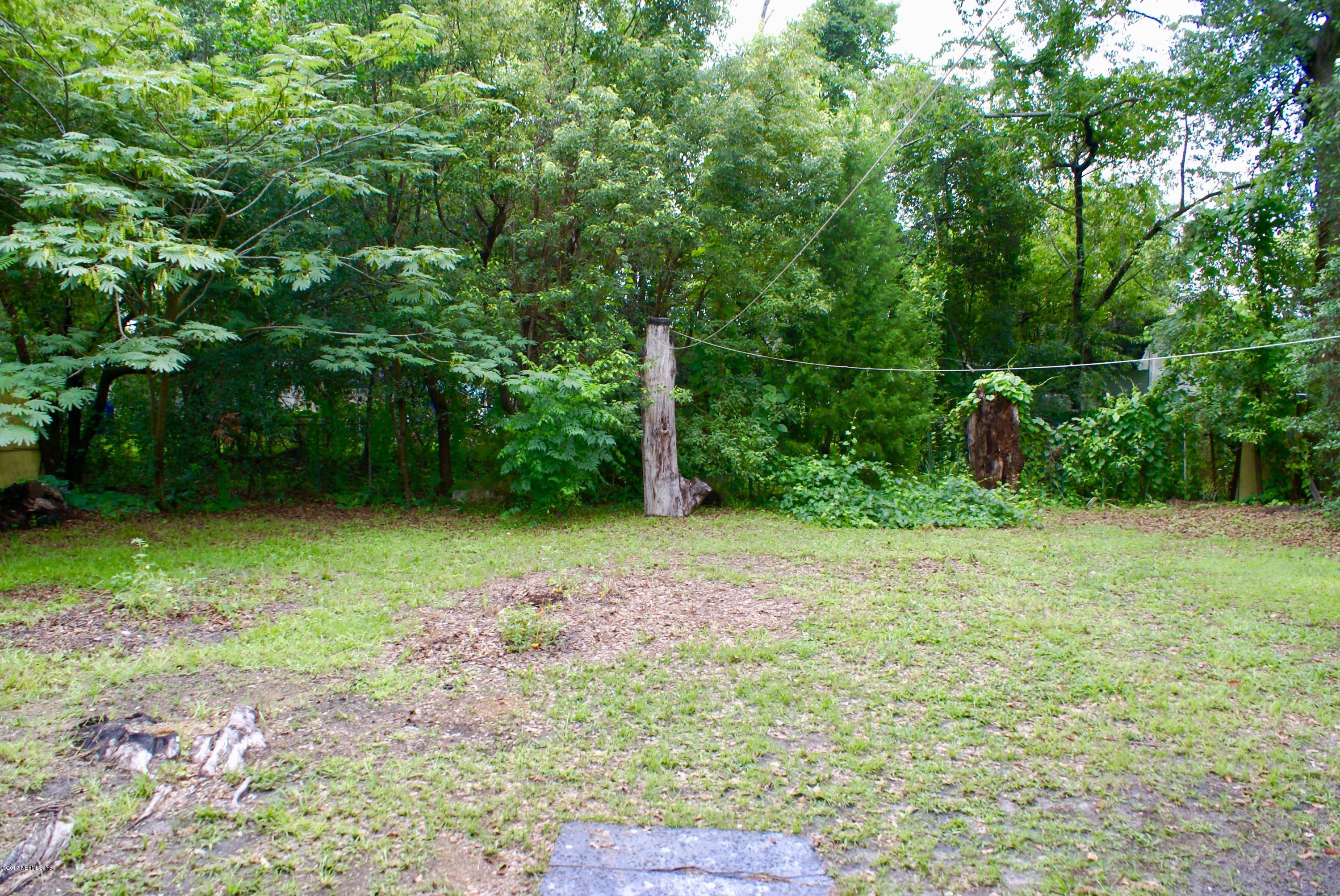 10309 Westmar Road Jacksonville, FL 32218 - Photo 7 of 26 Backyard