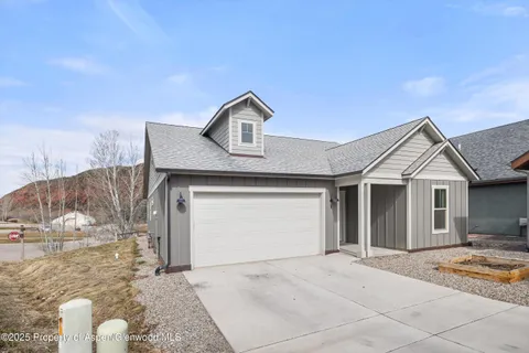 $875,000 | 1 Eagle Claw Circle, Glenwood Springs, CO 81601