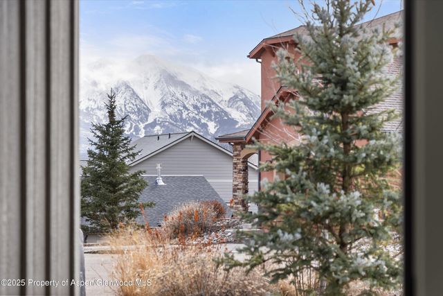 $875,000 | 1 Eagle Claw Circle, Glenwood Springs, CO 81601