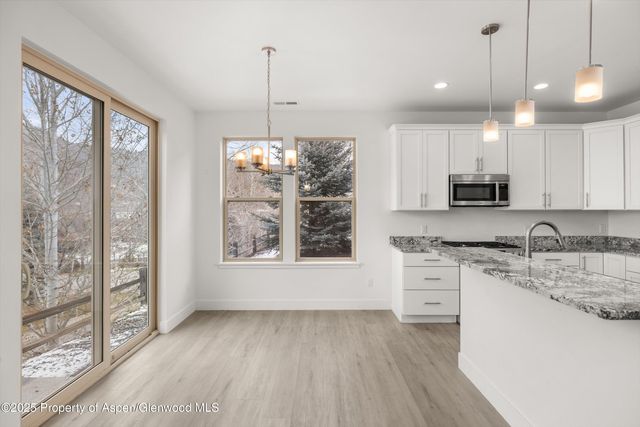 $875,000 | 1 Eagle Claw Circle, Glenwood Springs, CO 81601