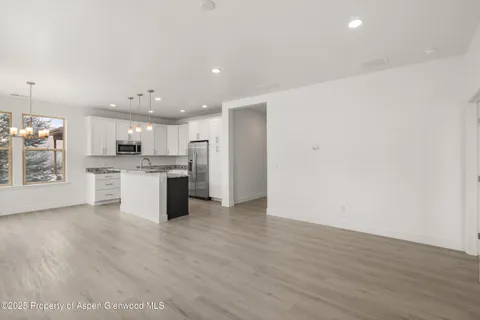 $875,000 | 1 Eagle Claw Circle, Glenwood Springs, CO 81601