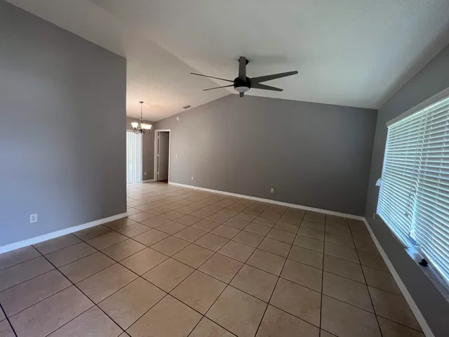 $2,950 | 5165 Formby Drive, Orlando, FL 32812