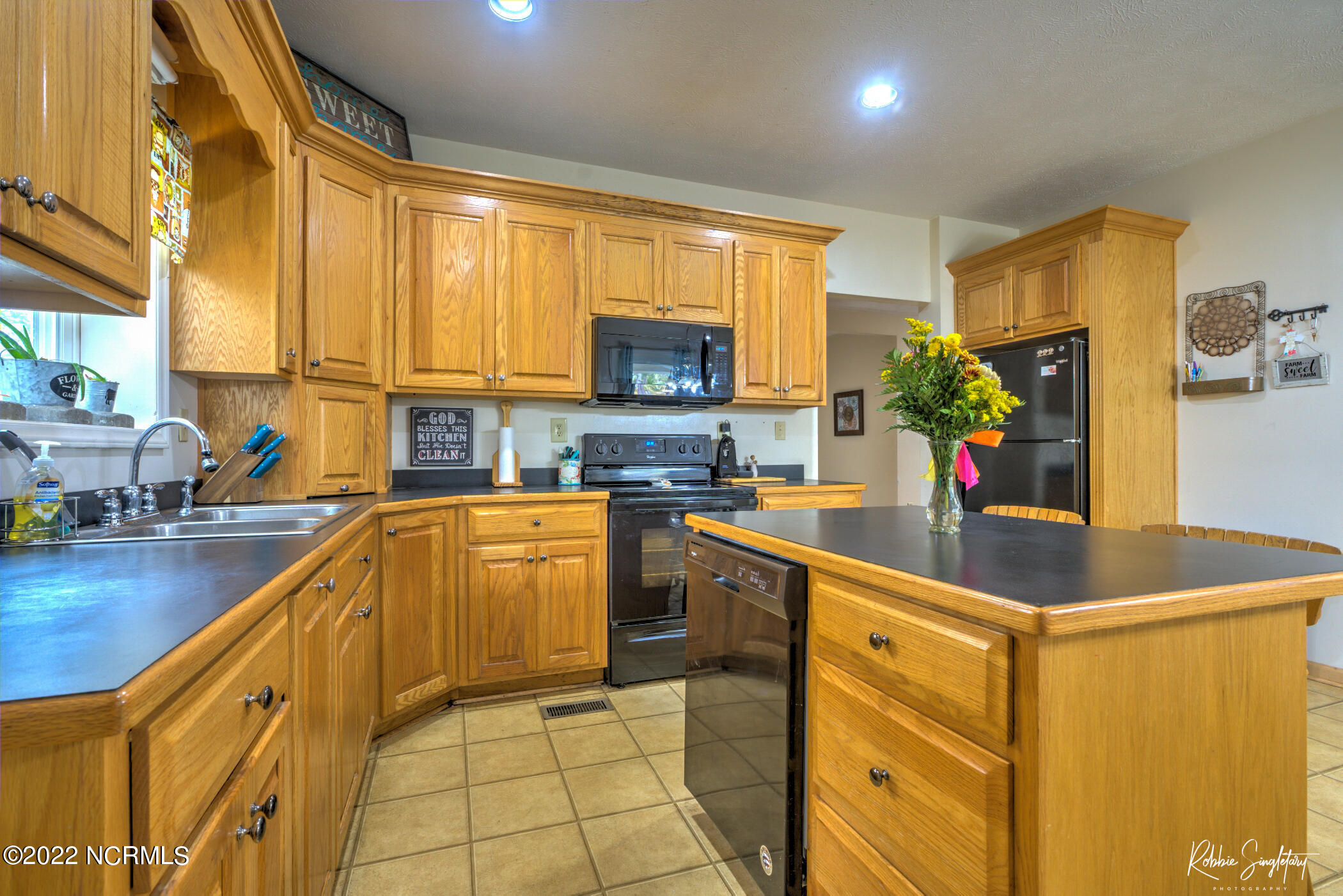 142 Northam Road Rockingham, NC 28379 - Photo 17 of 32 DC5F4273-1A63-4FAA-AF0B-38633CDF1011