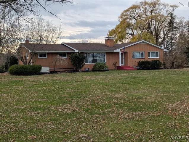 $389,000 | 2000 Maple Road, Wilson, NY 14172