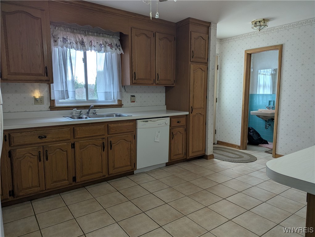 2000 Maple Road Wilson, NY 14172 - Photo 6 of 49