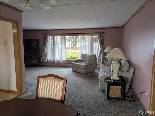 $389,000 | 2000 Maple Road, Wilson, NY 14172