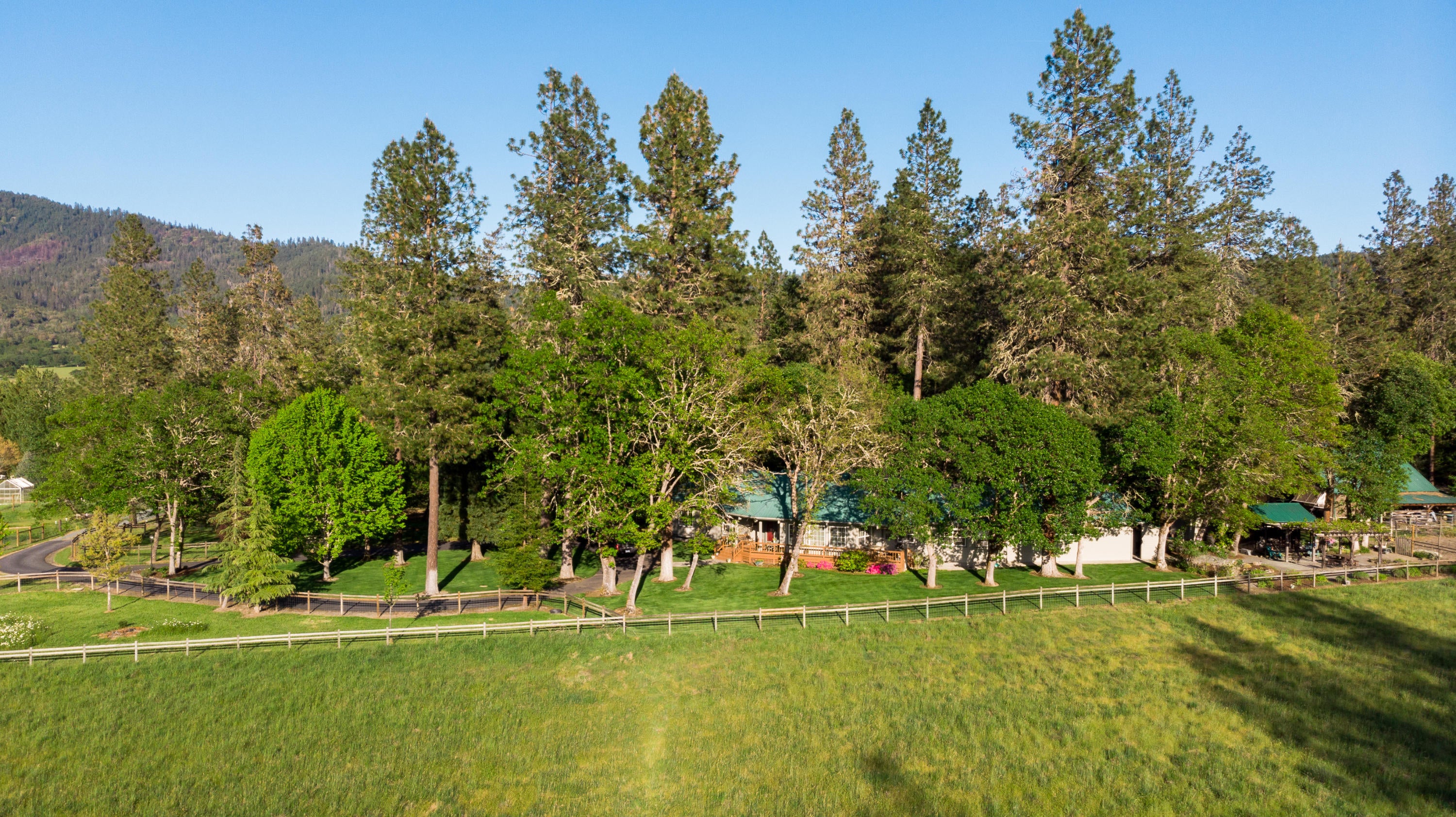 1316 East Fork Road Williams, OR 97544 - Photo 45 of 56 1316 East Fork Rd, Williams, OR-18