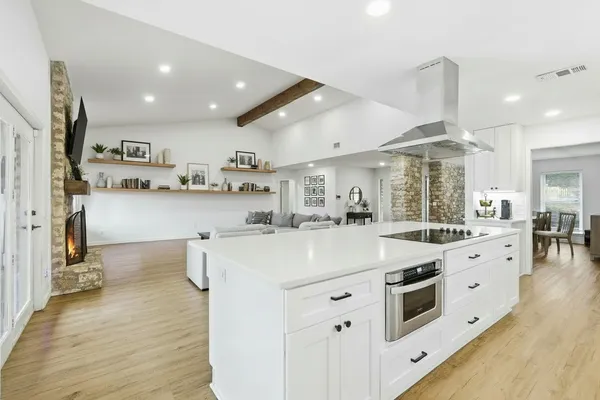 $799,500 | 308 Ashwood Lane, Georgetown, TX 78628