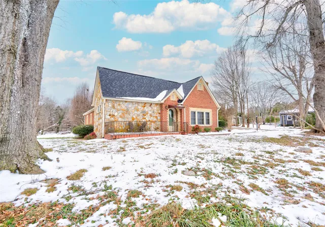 $392,500 | 109 Coopers Corner, Shelby, NC 28152