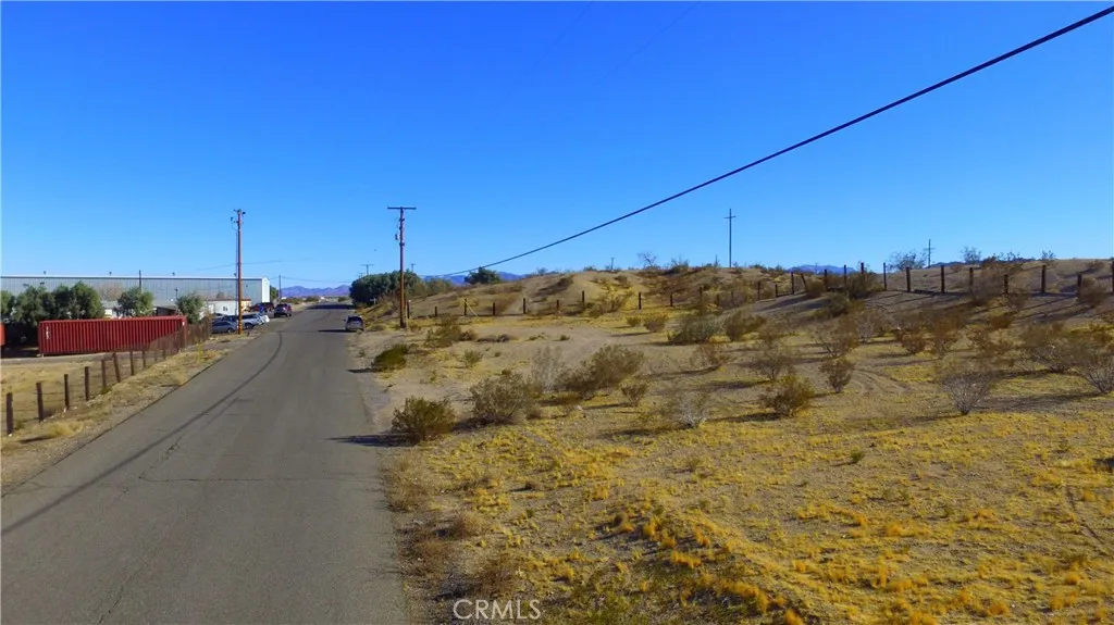 42424137 Armory Road Barstow, CA 92311 - Photo 19 of 30 a view of a road