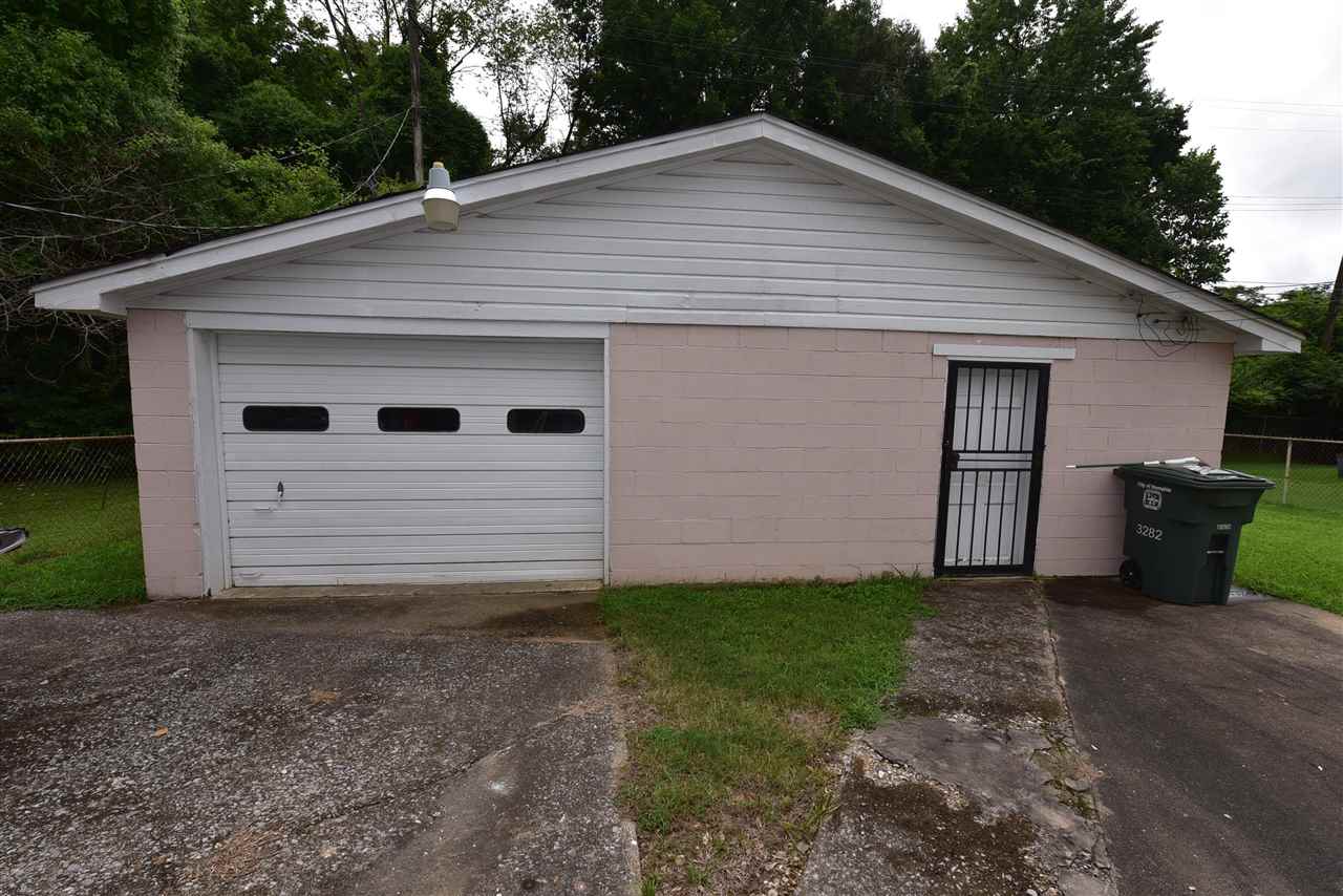 3282 Rochester Road Memphis, TN 38109 - Photo 20 of 21 a view of a house with backyard