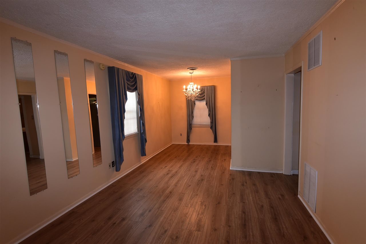 3282 Rochester Road Memphis, TN 38109 - Photo 5 of 21 a view of hallway with wooden floor