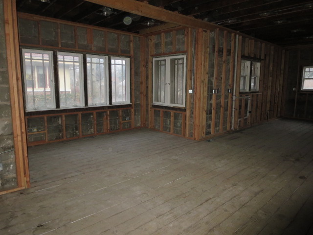 233 Olmsted Road Riverside, IL 60546 - Photo 13 of 20
