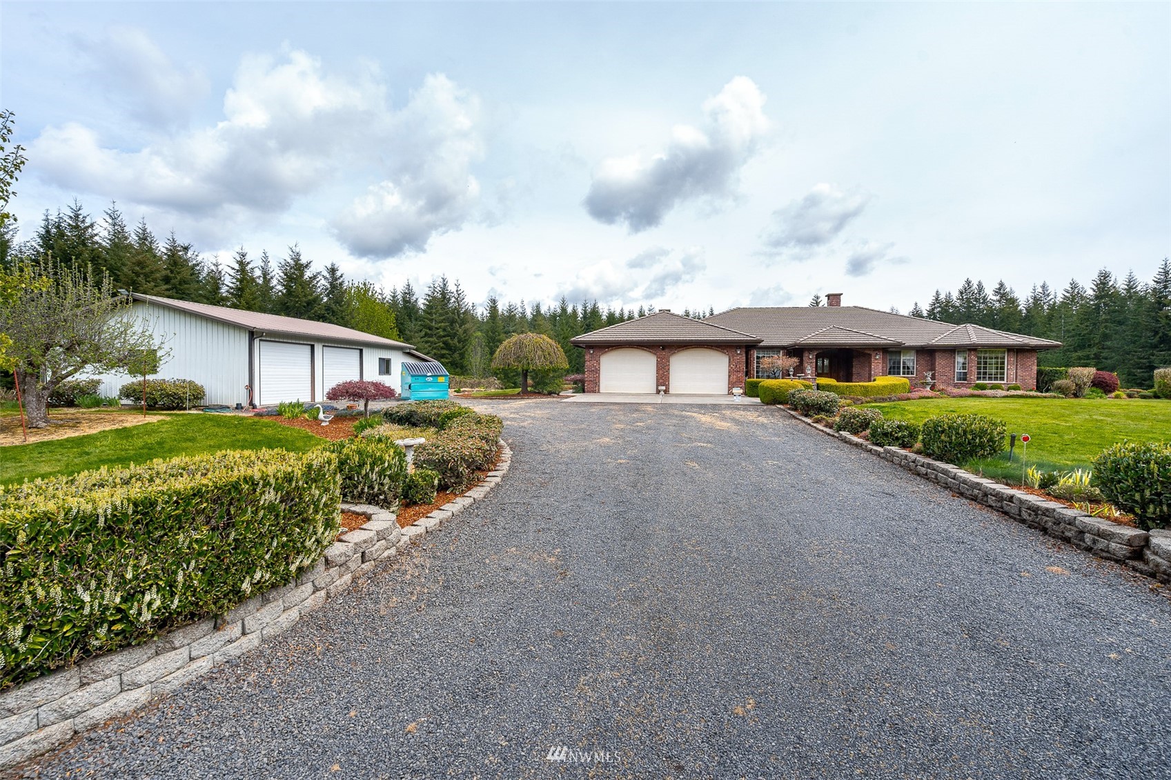 206 Haskins Road Chehalis, WA 98532 - Photo 34 of 38 a view of house with garden and entertaining space