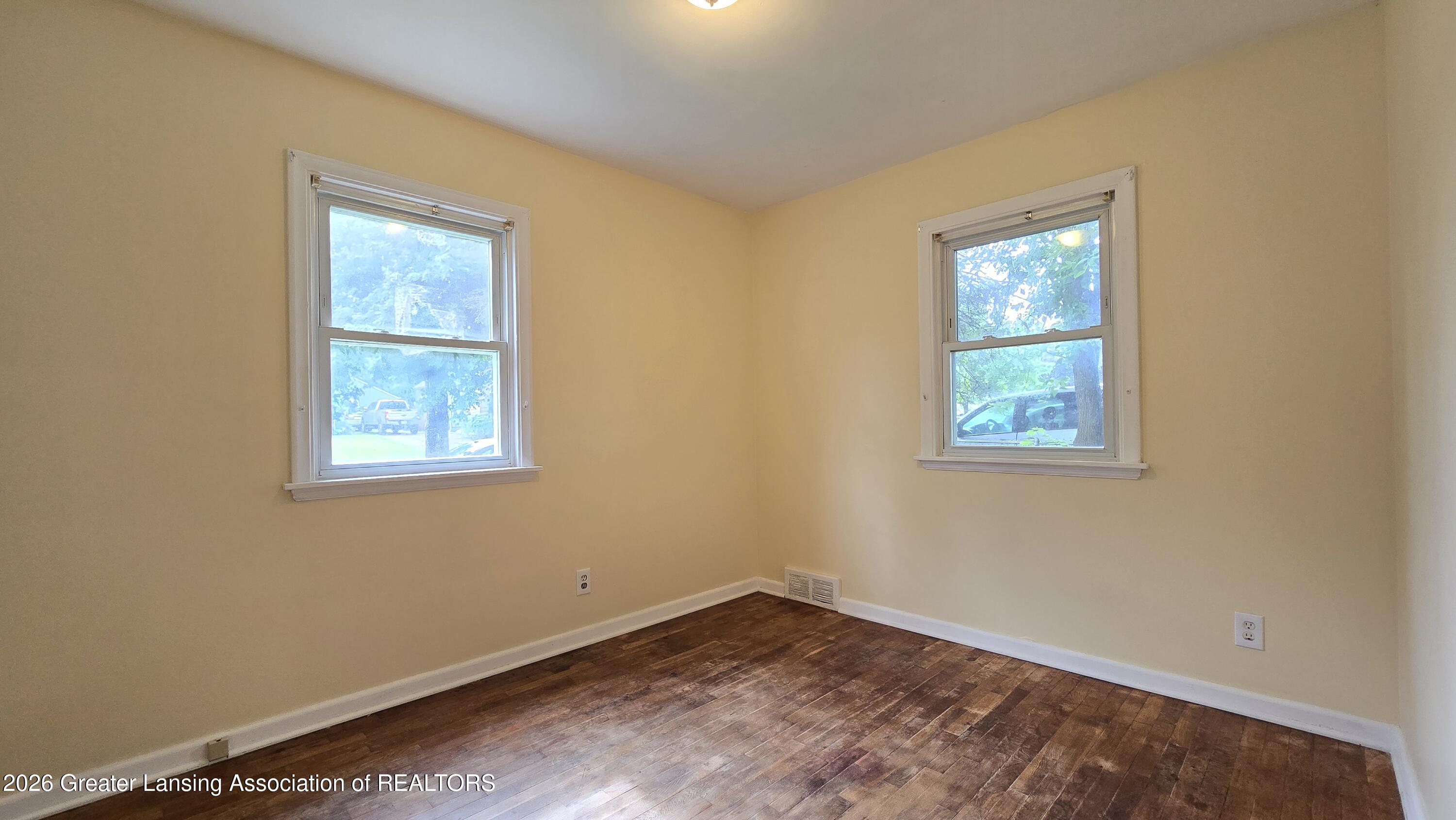 1220 Whyte Street Lansing, MI 48906 - Photo 13 of 22 20260609_100316