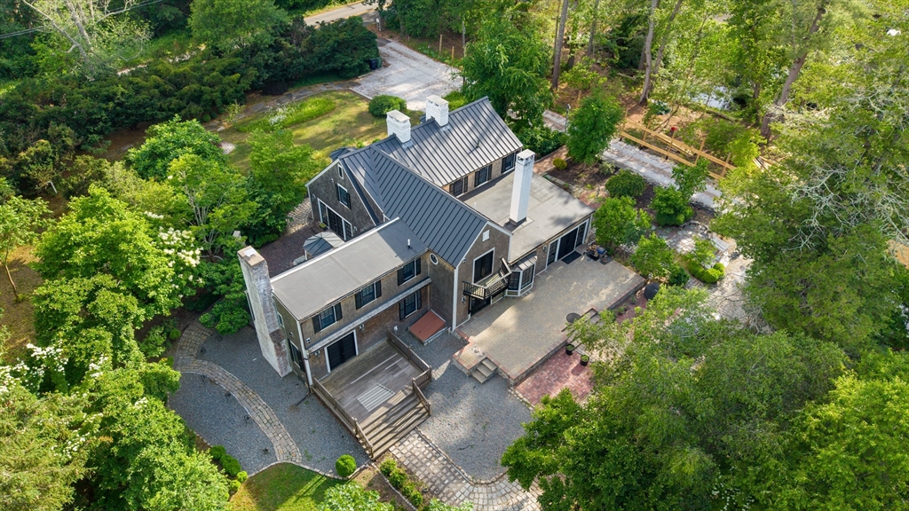 659 Front Street Marion, MA 02738 - Photo 4 of 42